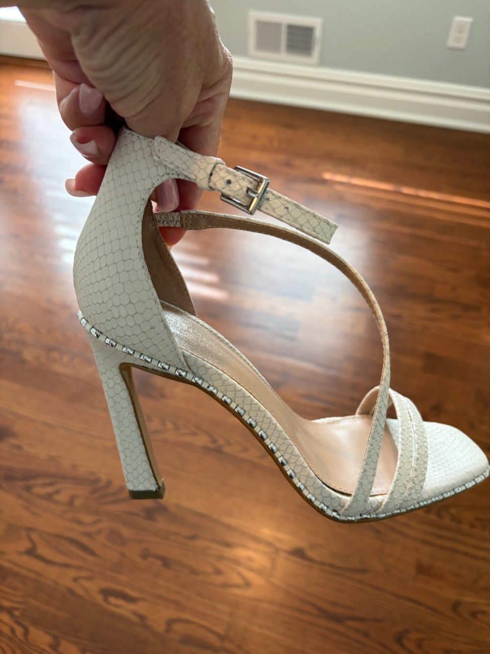 Sandal